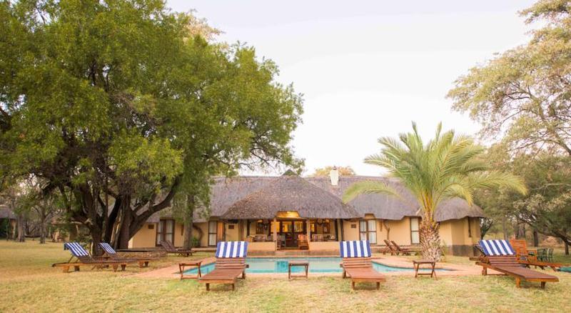 Mziki Safari Lodge Beestekraal  Exterior foto