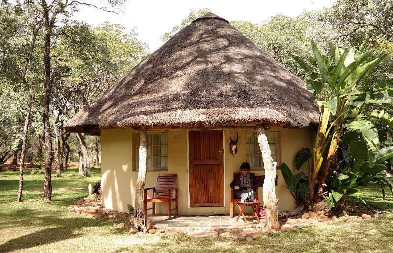 Mziki Safari Lodge Beestekraal  Exterior foto