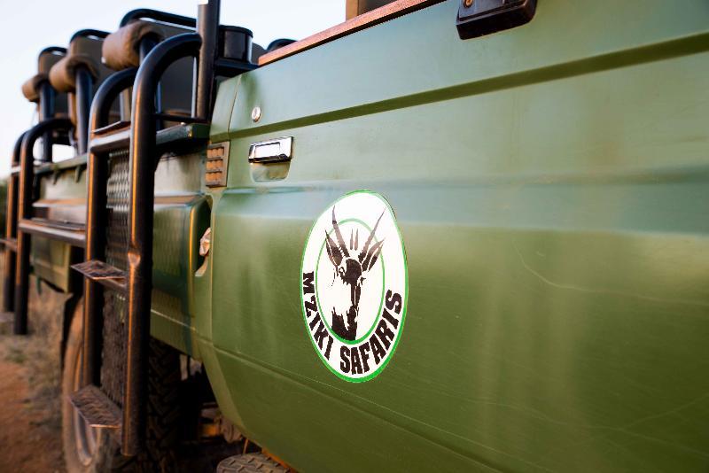 Mziki Safari Lodge Beestekraal  Exterior foto