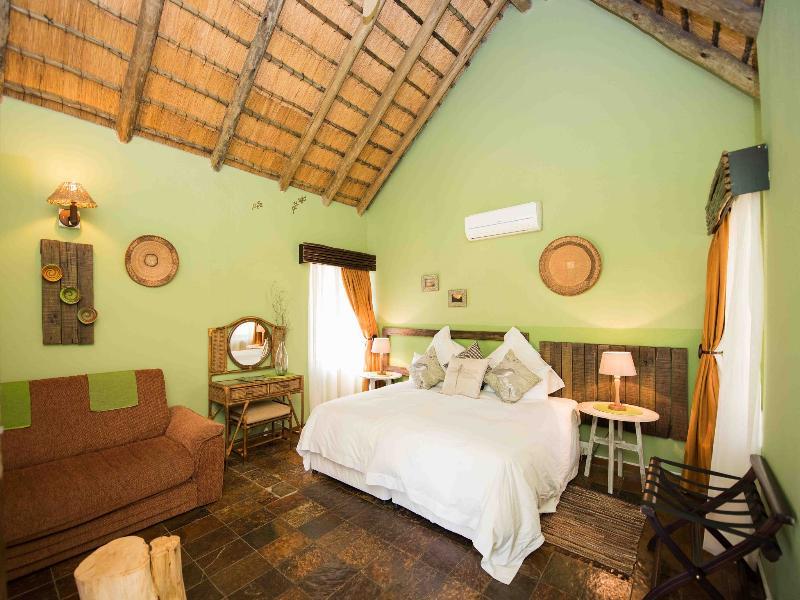 Mziki Safari Lodge Beestekraal  Exterior foto