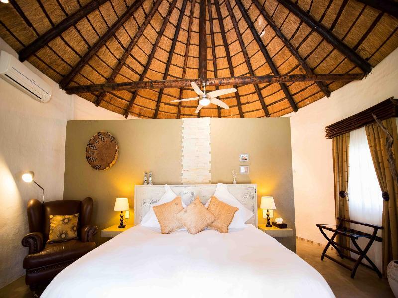 Mziki Safari Lodge Beestekraal  Exterior foto